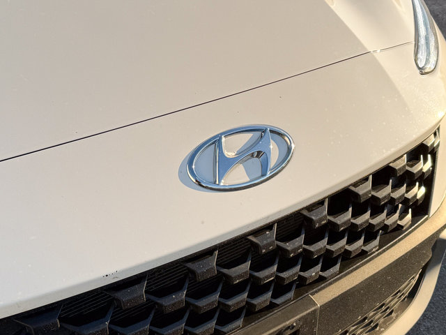 2023 Hyundai Kona 2.0L Preferred-5