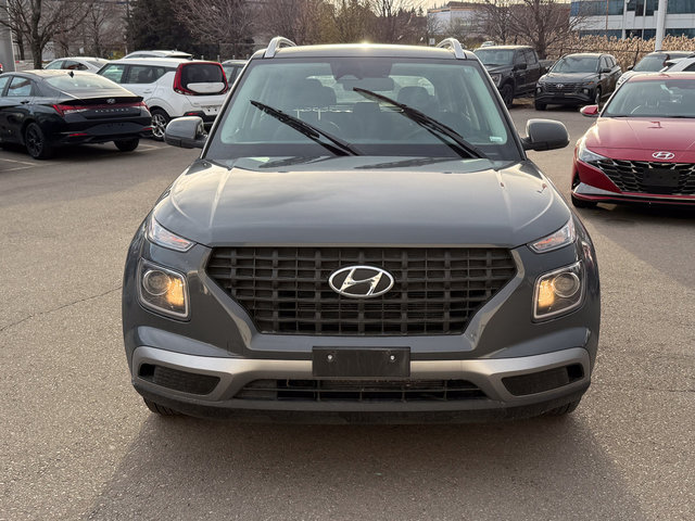 2024 Hyundai Venue Preferred-1
