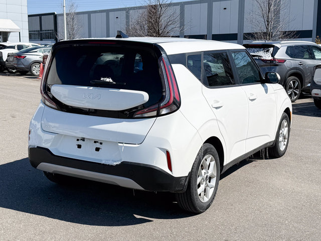 2023 Kia Soul EX-6