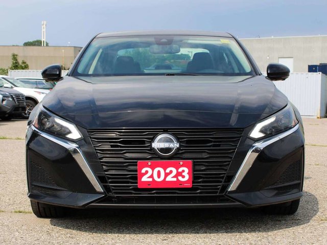 2023 Nissan Altima Platinum-1