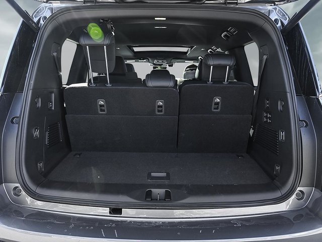 2025 Nissan Armada PRO-4X-6