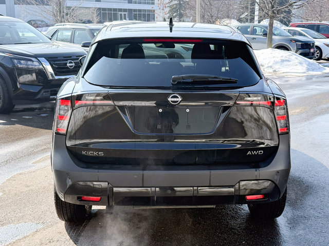 2025 Nissan Kicks SV-5