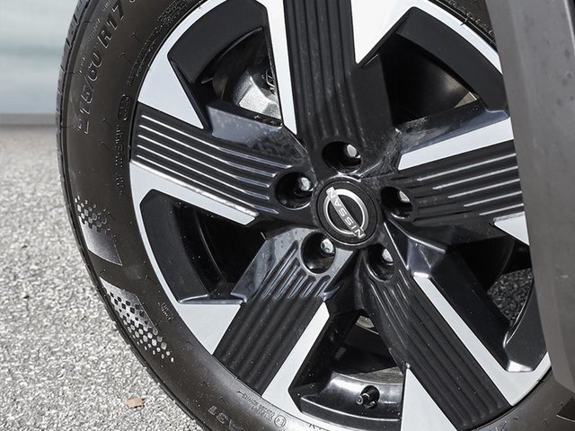 2026 Nissan Kicks SV AWD-7