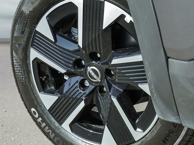 2026 Nissan Kicks SV-7