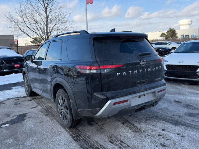 2024 Nissan Pathfinder SV-4