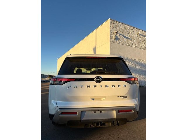 2025 Nissan Pathfinder Platinum-6