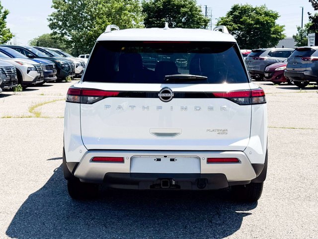 2025 Nissan Pathfinder Platinum-5