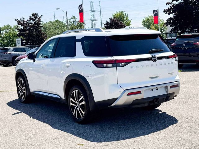 2025 Nissan Pathfinder Platinum-4