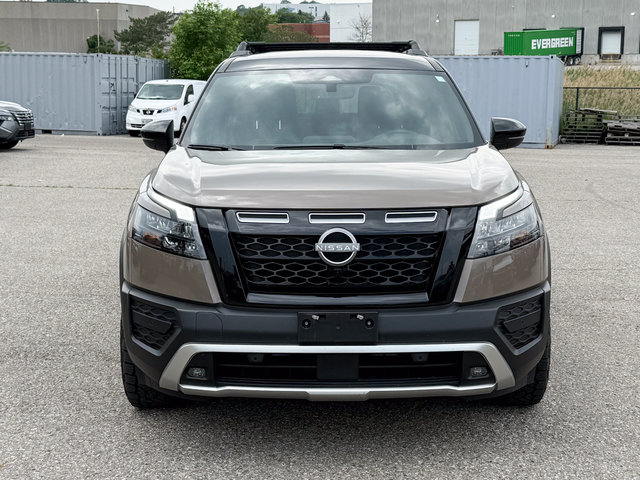2025 Nissan Pathfinder-1
