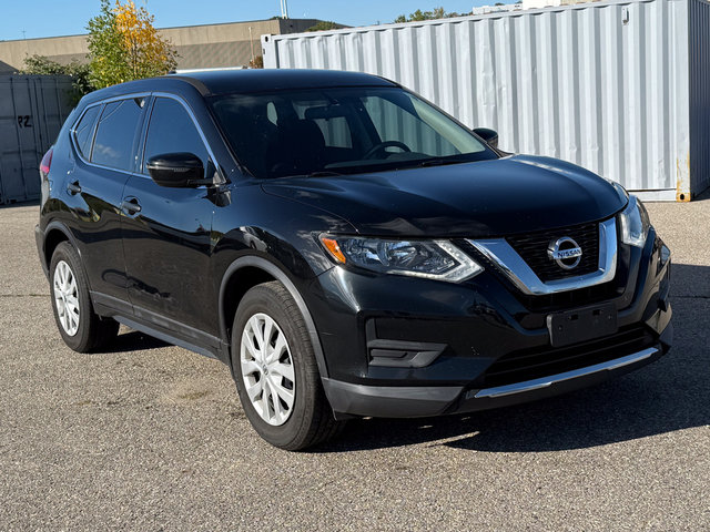 2017 Nissan Rogue S-7