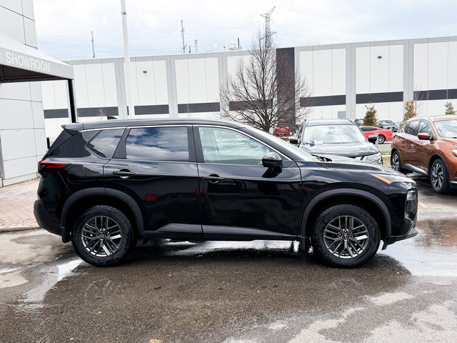 2023 Nissan Rogue S-7