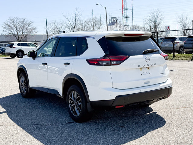 2024 Nissan Rogue S-4