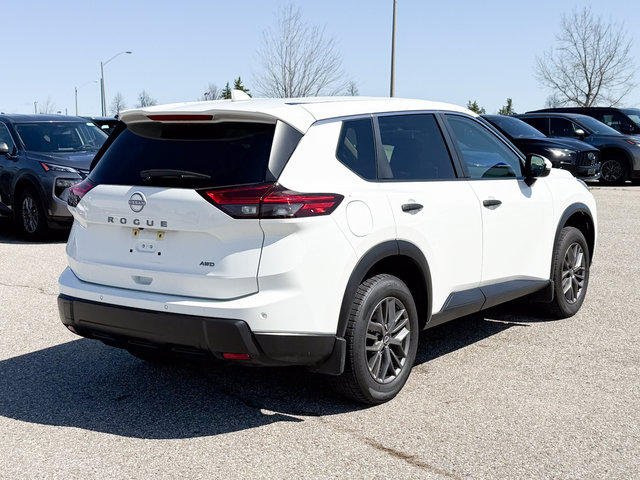 2024 Nissan Rogue S-6
