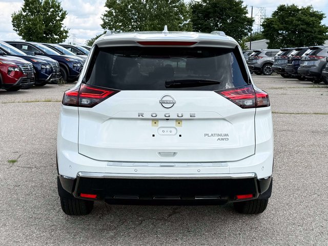 2024 Nissan Rogue Platinum-6