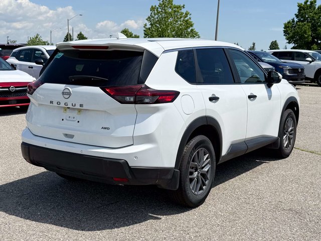 2026 Nissan Rogue S-7