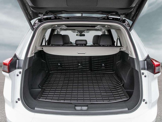 2026 Nissan Rogue Platinum-6
