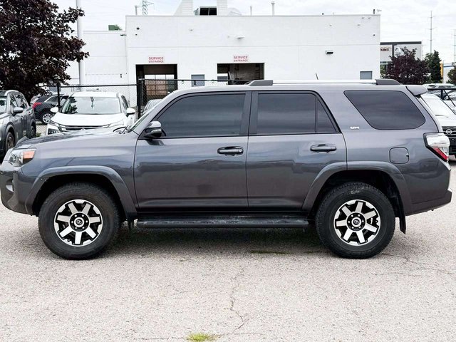 2023 Toyota 4Runner Base-4