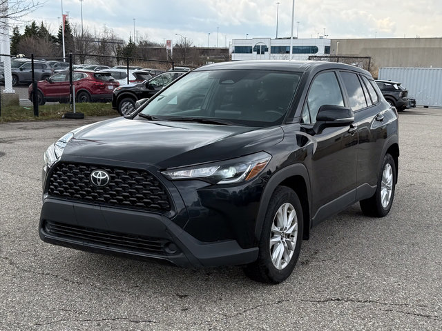 2023 Toyota Corolla Cross LE-2