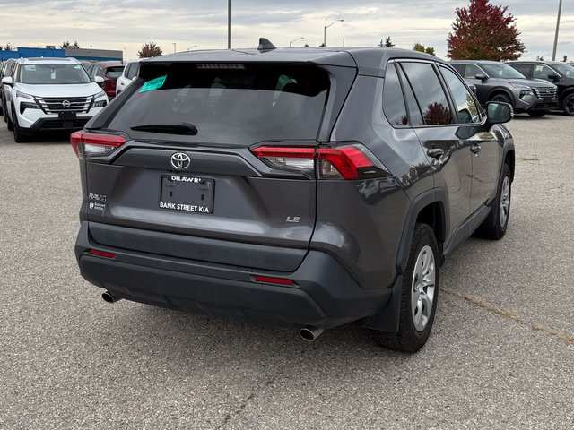 2022 Toyota RAV4 LE-6