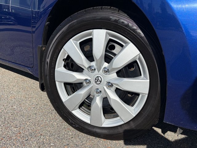 2015 Toyota Corolla 4-door Sedan S CVTi-S-4