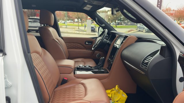 2021 Infiniti QX80 7 Passenger PROACTIVE-7