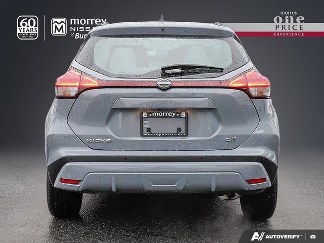 2024 Nissan Kicks SR PREMIUM // NO ACCIDENTS-4