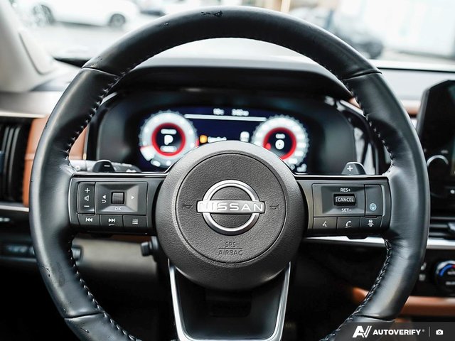2024 Nissan Pathfinder PLATINUM // 2.99% FINANCING-6