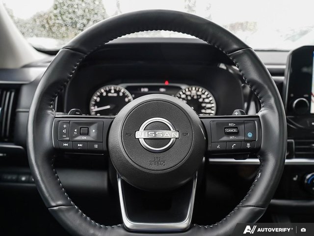 2024 Nissan Pathfinder SL-6