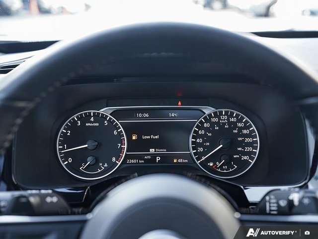2024 Nissan Pathfinder SL // LEATHER // NAVIGATION-7