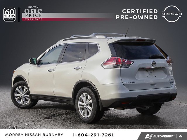 2015 Nissan Rogue SV AWD // SUNROOF-3