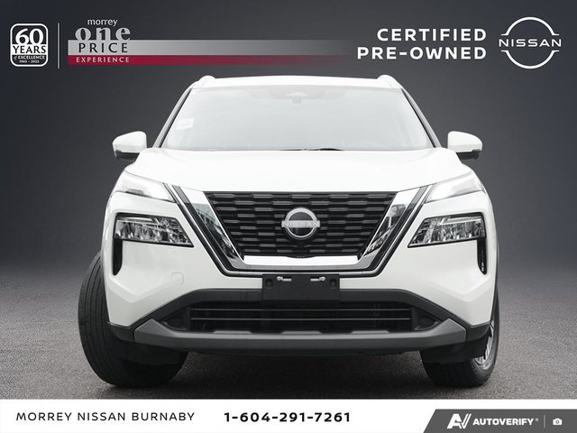 2023 Nissan Rogue SV AWD // MOONROOF-2