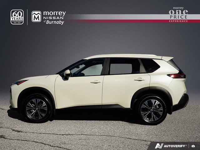 2023 Nissan Rogue SV AWD // ULTRA LOW KMS-2
