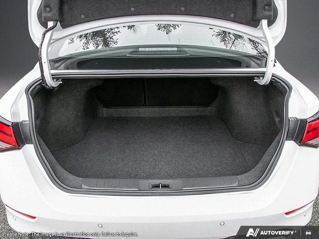 2025 Nissan Sentra SV MOONROOF-6