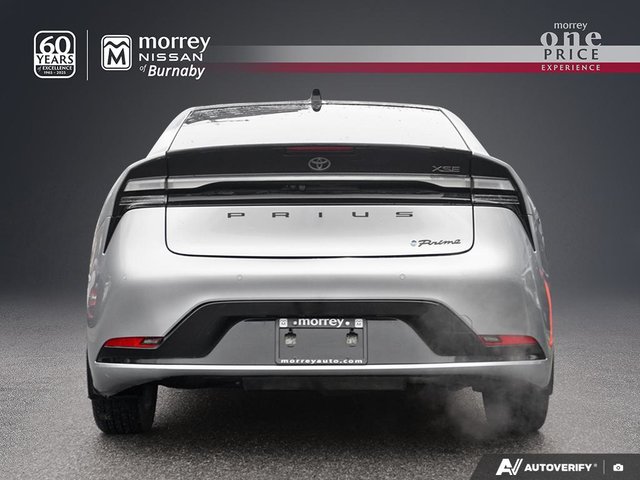 2024 Toyota Prius Prime XSE // NO ACCIDENTS-4