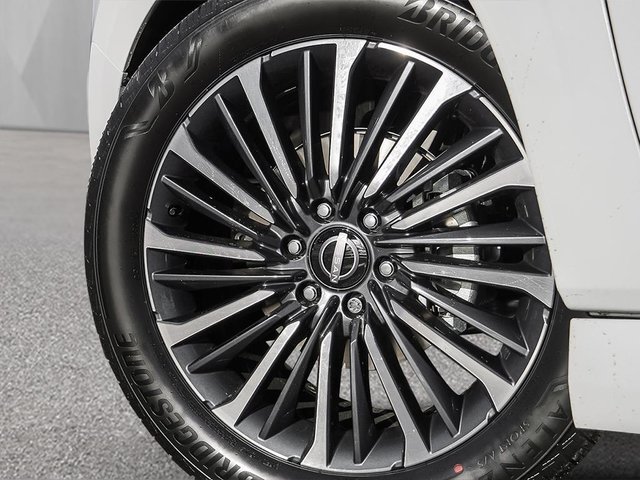 2025 Nissan Armada Platinum Reserve Captain's Chairs-7