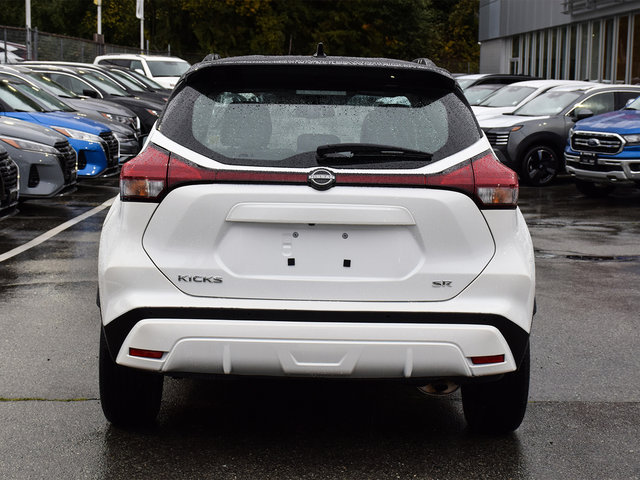 2023 Nissan Kicks SR PREMIUM NISSAN CANADA CERTIFIED-4