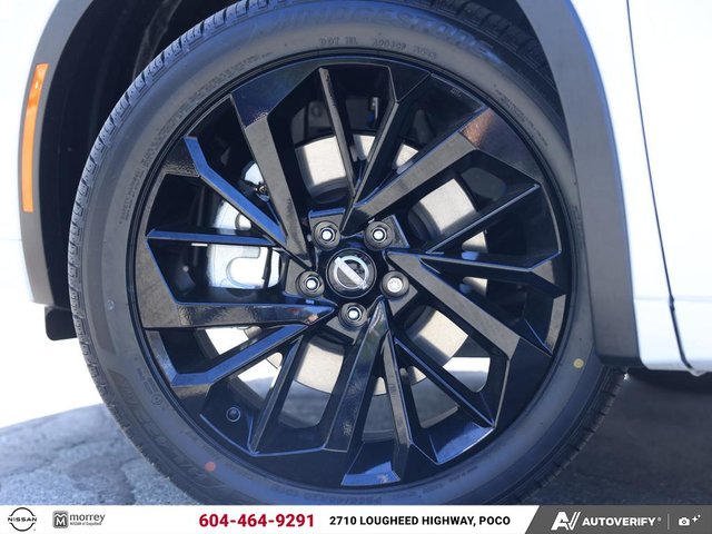 2026 Nissan Rogue Plug-in Hybrid Platinum-5
