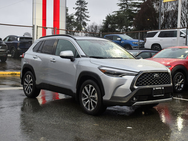 2022 Toyota Corolla Cross XLE AWD-6