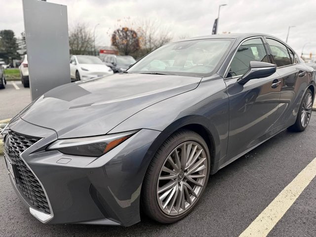 2023 Lexus IS 300 NO ACCIDENTS | ONE OWNER | LOCAL BC