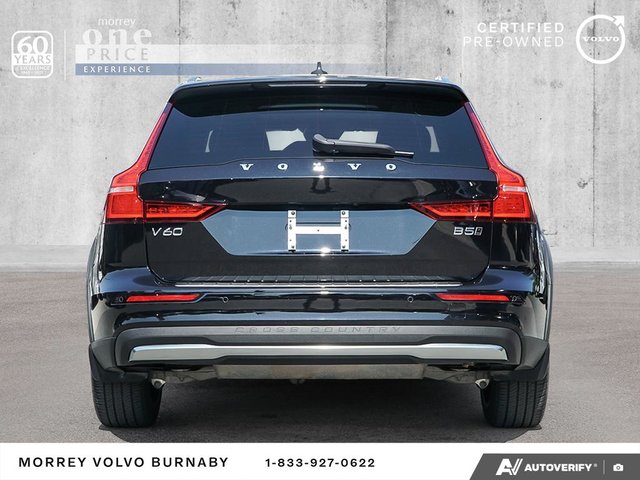 2025 Volvo V60 Cross Country Ultra | Bowers & Wilkins | 19 RIMS-5