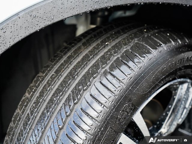 2025 Volvo XC40 Core - Climate Package | Panoramic Roof-6