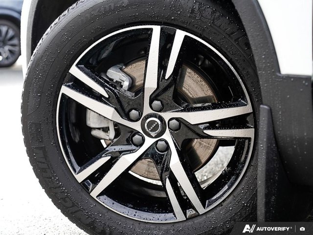 2025 Volvo XC40 Core • Climate - Low Mileage • 17,456KMs-5