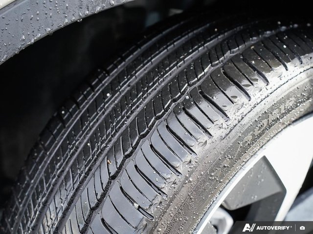 2025 Volvo XC40 Plus ~ Dark Theme | Climate Package-6