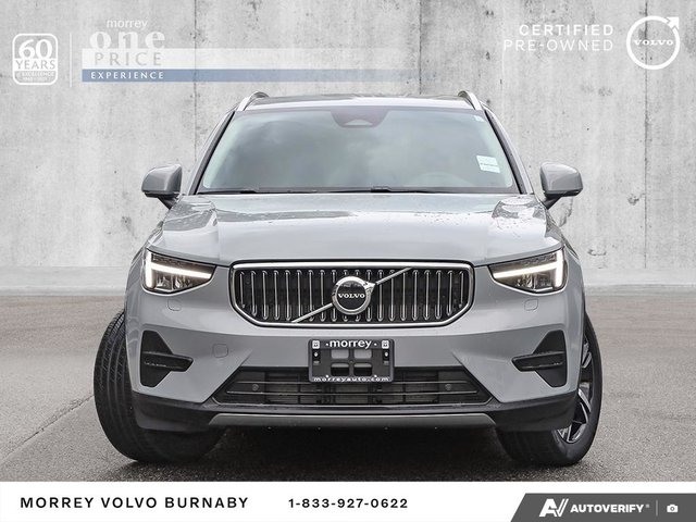 2025 Volvo XC40 Core • In Stock - 18,957 KMs ONLY!-2
