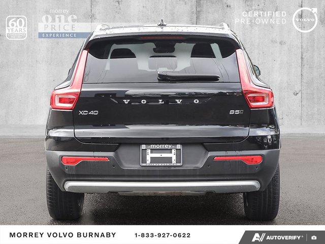 2025 Volvo XC40 Core • In Stock - AWD • BLACK on BLACK-5