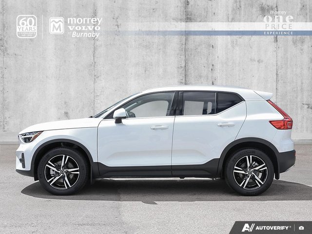 2025 Volvo XC40 Core - Low Kilometres | Climate Package-2