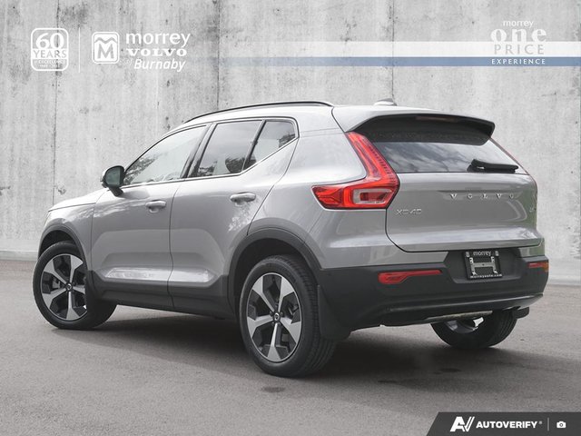 2026 Volvo XC40 Plus (Dark Theme)-3