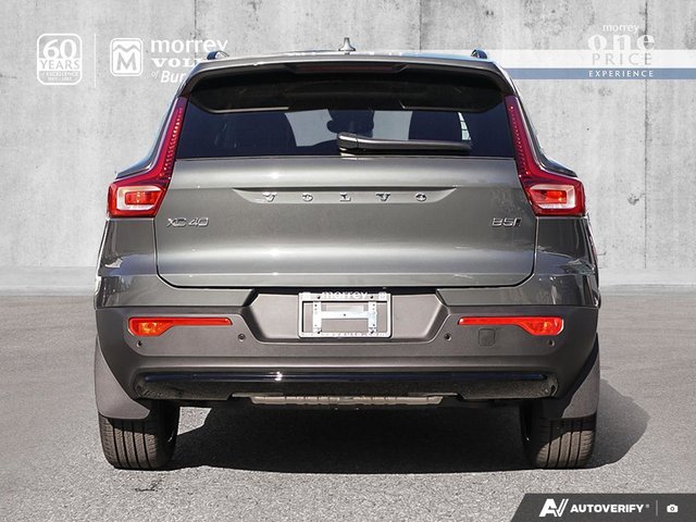 2026 Volvo XC40 Plus (Dark Theme)-4