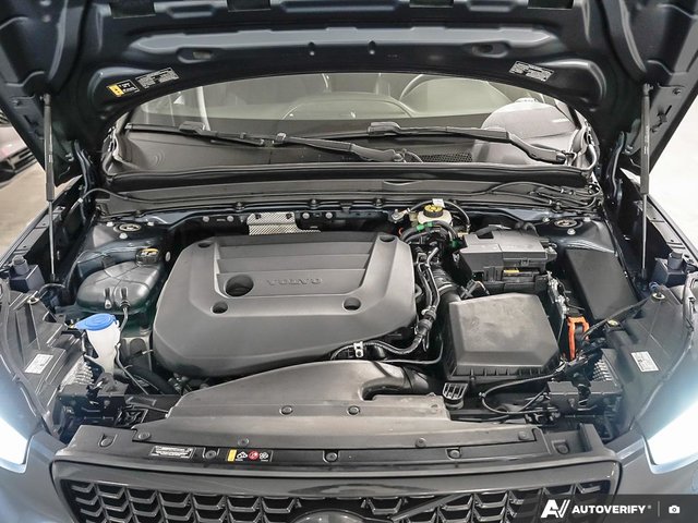 2026 Volvo XC40 Ultra Black Edition-7