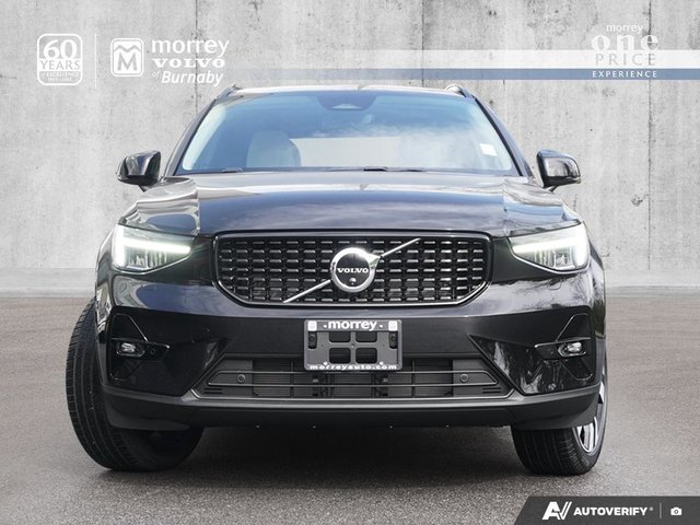 2026 Volvo XC40 Plus (Dark Theme)-1
